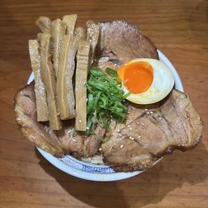 チャーシューメンマ入り弁当