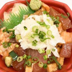 丼丸 バラ縁側丼