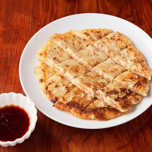 納豆チヂミ / NATTO CHIJIMI (Korean Pancake)