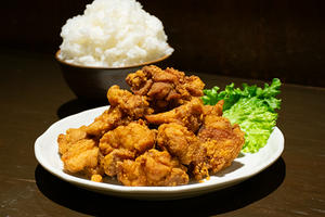 やみつき唐揚げ弁当 (中)