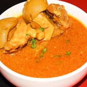 骨つきヤギのシャバシャバカレー単品 only goat curry