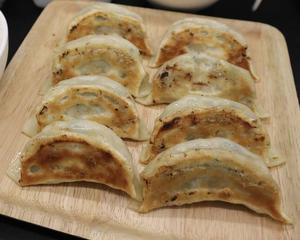 自家製手作り焼き餃子10個