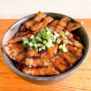小豚丼