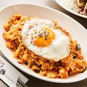 キムチチャーハン Kimchi Fried Rice