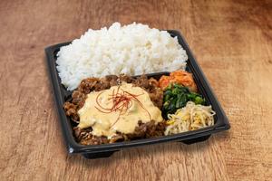 【デカ盛り】国産牛カルビ弁当(ガリマヨ)