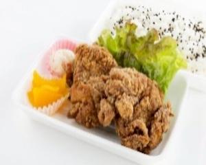 金賞受賞！からあげ弁当(2個)トッピング付き