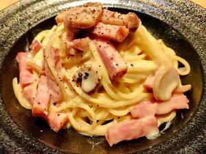 【電子レンジ必須】きのことベーコンのクリームパスタ