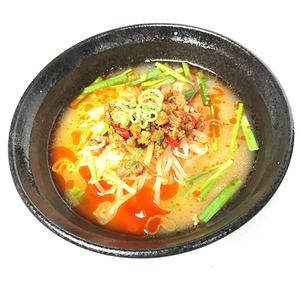 豚骨台湾ラーメン(刀削面)