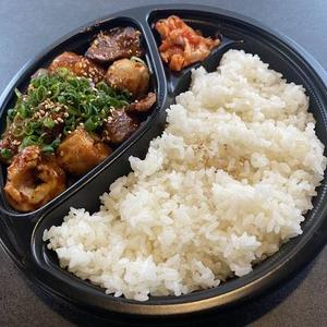 ホルモン弁当 Offal Bento Box