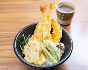 天丼 Tempura Rice Bowl