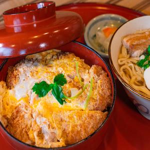 カツ丼 半そばセット