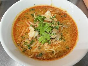 トムヤムクンラーメン
