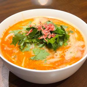 トムヤムクンラーメン