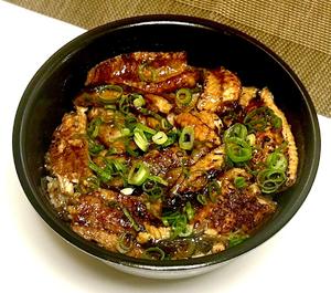 うなぎの蒲焼き切り落とし-特盛-