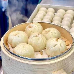 (肉包子)甘みそ蒸し肉まん4個 steamed bun stuffed with minced meat