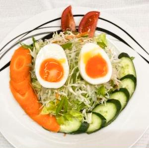 サグンスペシャルサラダ Sagun Special Salad