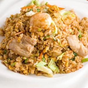 台湾チャーハン Taiwanese Fried Rice