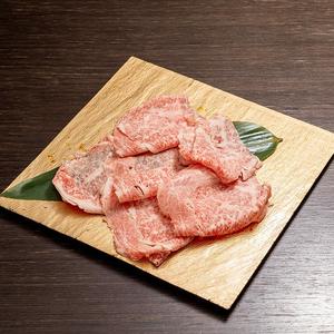 鹿児島黒牛A5ランク12番リブロース(120g)、野菜盛り