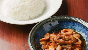 生ヤギ腸カレー