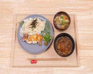 鶏のつけ麺うどん+豚汁