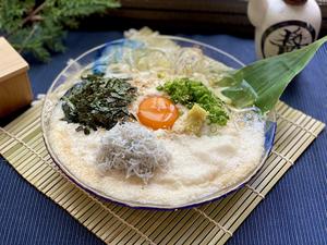 しらすとろろうどん(小)