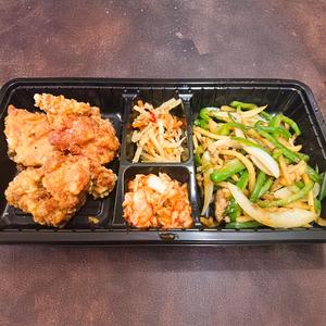 肉とピーマン細切り+鳥唐揚げ