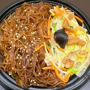 麻婆春雨と野菜炒め丼 Mapo Vermicelli Bowl