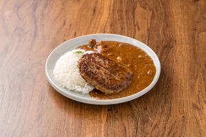 ハンバーグカレー