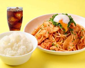 温玉豚キムチ定食 小盛 コーラセット warmEggballsporkKimchi＆rice small ＆cola