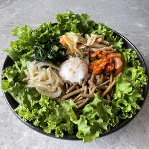 ナムル7種のピリ辛キムチビビンバ 7namul spicy bibimbap