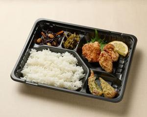 鳥の唐揚げ弁当
