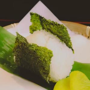 塩むすび