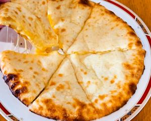 チーズナン/Cheese Nan