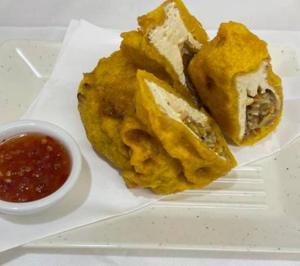 Tahu Isi(タフイシ)