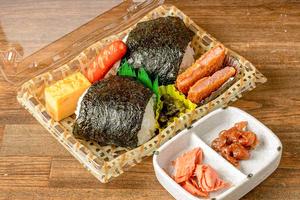 紅鮭、南高梅のセット
