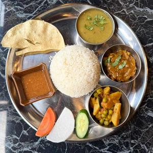 バターチキンカレーセット BUTTER CHICKEN C.SET