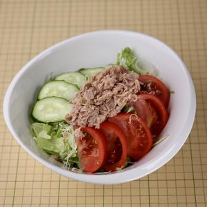 Tuna Salad (ツナサラダ)