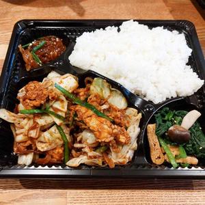 回鍋肉弁当