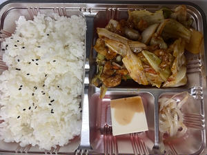 回鍋肉弁当