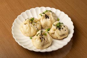 焼き小籠包(4個入り)