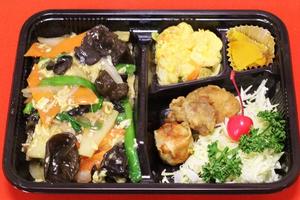 玉子と木くらげ炒め定食