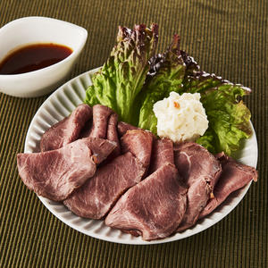 【直焼き×低温調理】ローストビーフ(70g)