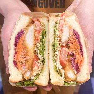 14種類のスパイス香るチキンサンド