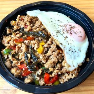 肉増しガパオ飯