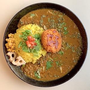 クリームコロッケキーマカレー