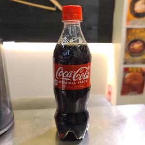 辛麺華火 コーラ
