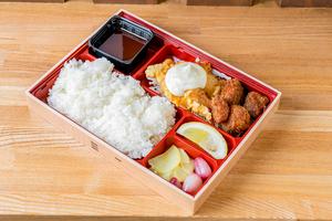 一口牛かつ＆国産若どり南蛮タルタル膳
