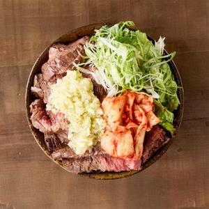 ネギ塩キムチハラミステーキ丼(150g)Green Onion Salt Harami Bowl