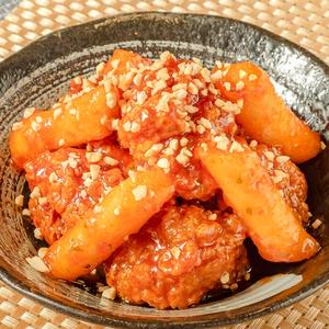 トッポギ入りヤンニョムチキン(4個入り)