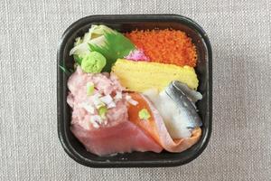丼丸 まんぷく丼